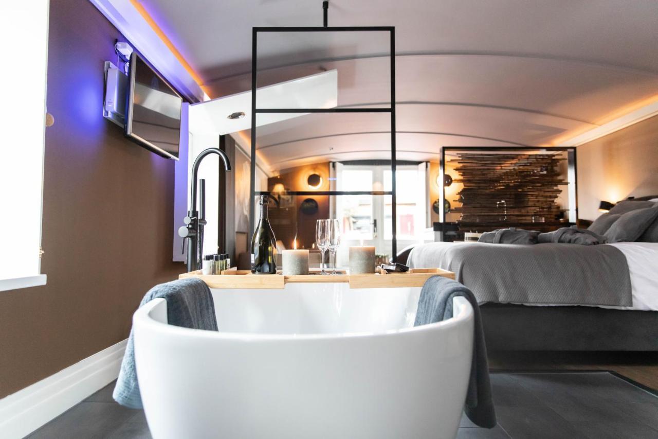 Wellnessboat De Michiel De Ruyter Hotell Groningen Exteriör bild