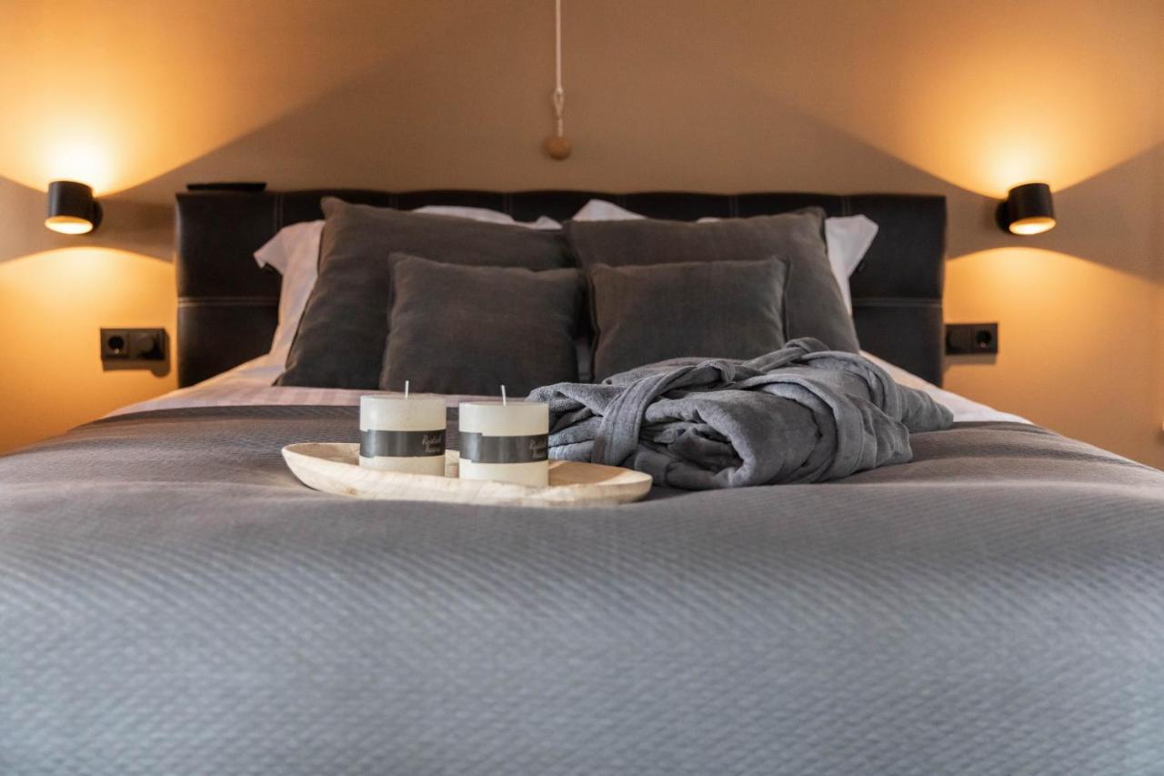 Wellnessboat De Michiel De Ruyter Hotell Groningen Exteriör bild
